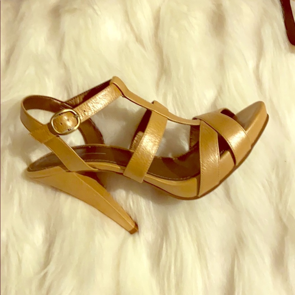 Strappy sandals size 9, fits size 8.5